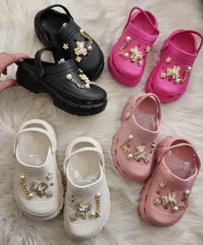 Sabot fille avec bijoux ultra tendance Offert ✨ Du 24 au 29 • Confort & style girly