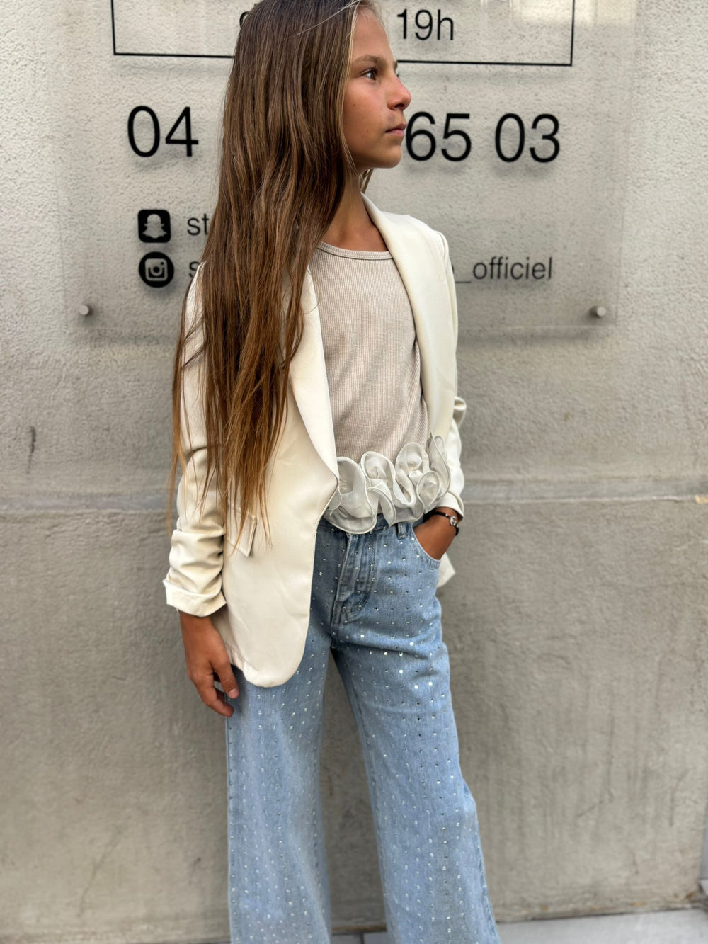 Jean perlé – Coupe droite large – Style chic et tendance