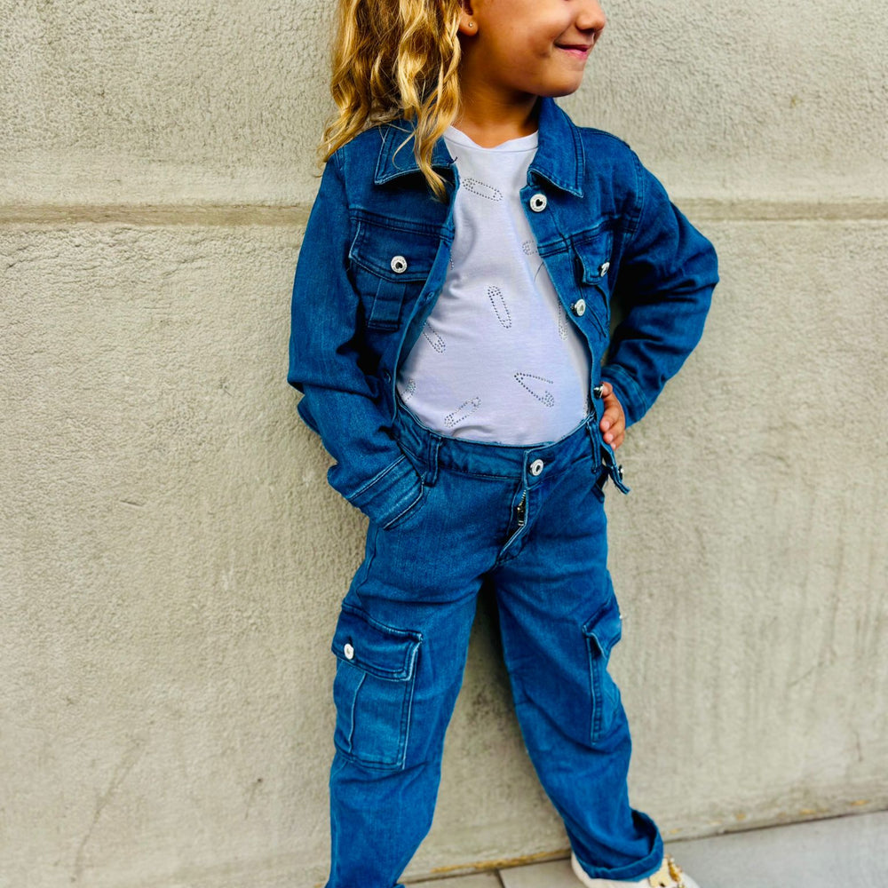 
                      
                        PROMO Jeans  Cargo 2025
                      
                    